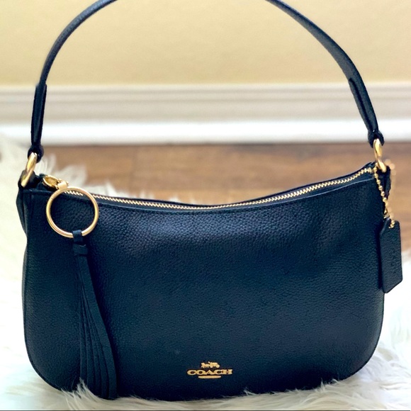 Coach Handbags - COACH SUTTON CROSSBODY ❤️